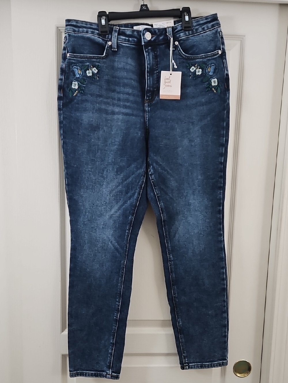 🌸 LC Lauren Conrad Embroidered High-Rise Skinny Jeans 🌸Size 14 NTW